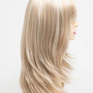 Kate Wig- Long Length Synthetic Wig by Envy-Light Blonde-NEW IN BOX!! NEVER WORN